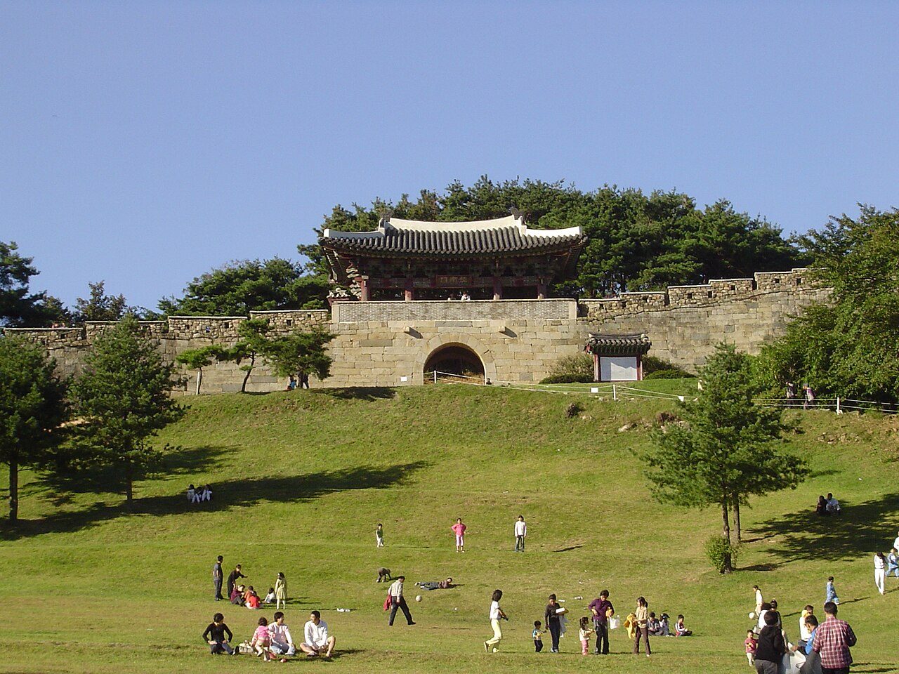청주 상당산성 풍경